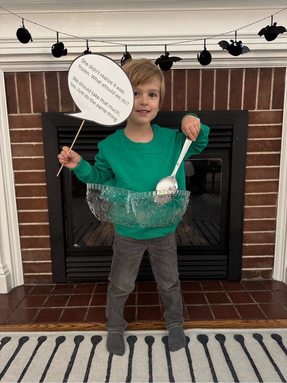 👑🍐 Princess Diaries Pear Frozen Dessert Costume